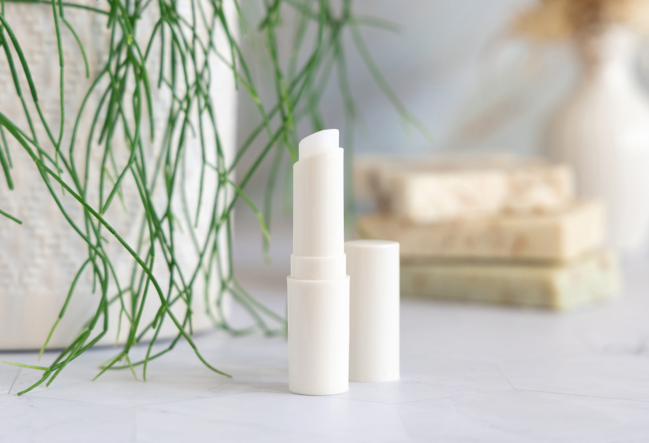 Les plastiques compatibles avec les produits cosmétiques : garantir l&rsquo;intégrité et la sécurité des formules